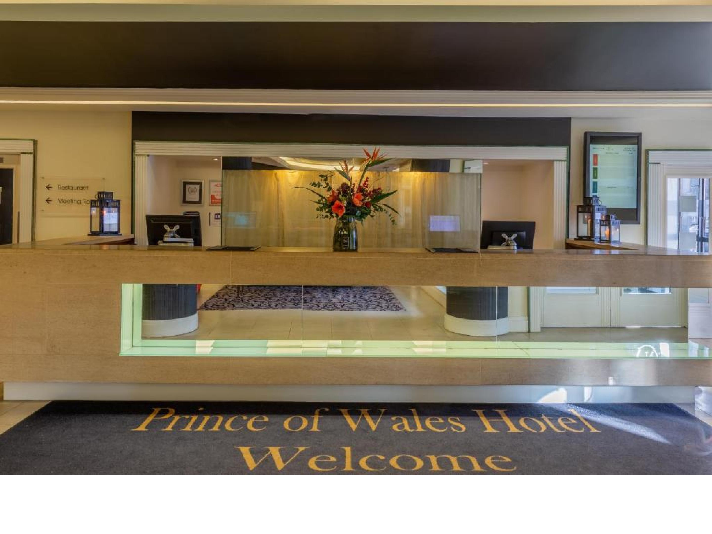 Prince Of Wales Hotel Athlone Exterior photo